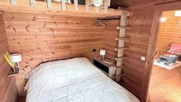 1 chambre, Wi-Fi gratuit, draps fournis