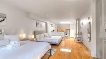 Family Apartment | Iron/ironing board, free WiFi