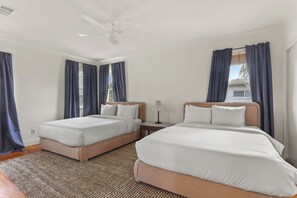 3 bedrooms, iron/ironing board, internet, bed sheets