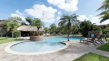 Alberca al aire libre