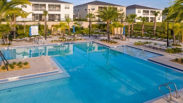Indoor pool, outdoor pool
