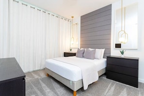 4 bedrooms, iron/ironing board, travel crib, free WiFi