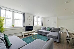 Apartment, 3 Bedrooms, City View | Living room - Imperial Street Apartments 2 (London)