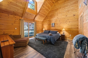 4 bedrooms, WiFi, bed sheets