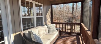 Lakefront Home, New Dock, Stone Fire Pit Overlooking Lake Wedowee, Sleeps 10