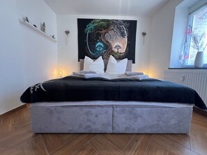 1 makuuhuone, silitysrauta/-lauta, vauvan matkasänky, Wi-Fi