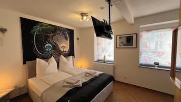 Iron/ironing board, travel crib, WiFi, bed sheets