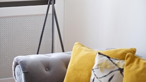 Apartamento, 2 habitaciones, vistas a la ciudad | Zona de estar