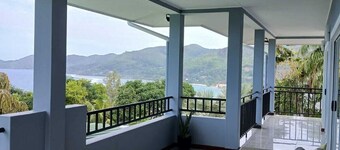 Stunning 3BR Villa with Exceptional Views - Steps from Beach & Local shops