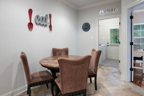 Dining - The Adele @ Oxford Farms- Tucked off South Lamar! Two Miles from The Square! (Oxford)