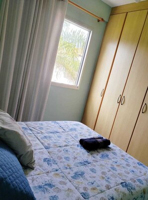 2 bedrooms, WiFi, bed sheets