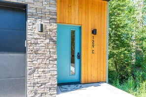 Exterior detail - The Greenhaven Retreat- Side- by- Side Townhomes (Columbia Falls)