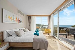 Hus - 4 soveværelser - ryger - privat pool | Balkon