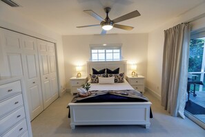 3 bedrooms, in-room safe, desk, iron/ironing board