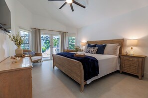 3 bedrooms, in-room safe, desk, iron/ironing board