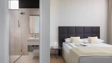 Apartment, 3 Bedrooms, Accessible, Smoking | 3 bedrooms