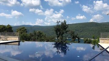 Apartment, 3 Bedrooms, Accessible, Smoking | Pool