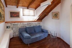 Leilighet, 3 soverom, røyk, byutsikt | Oppholdsrom