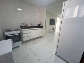 Frigorífic, microones, forn i torradora 