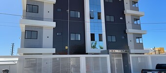 03 bedrooms (air conditioning and fan), up to 10 people, garage, behind the Unimed hospital