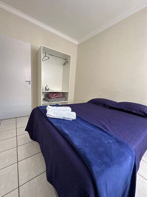 2 Schlafzimmer, Bügeleisen/Bügelbrett, Internetzugang, Bettwäsche