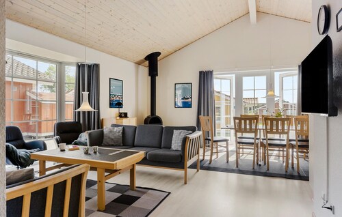 Stunning home in Gråsten with sauna