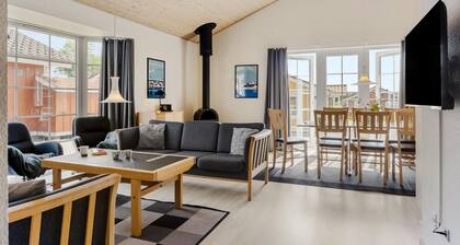 Stunning home in Gråsten with sauna