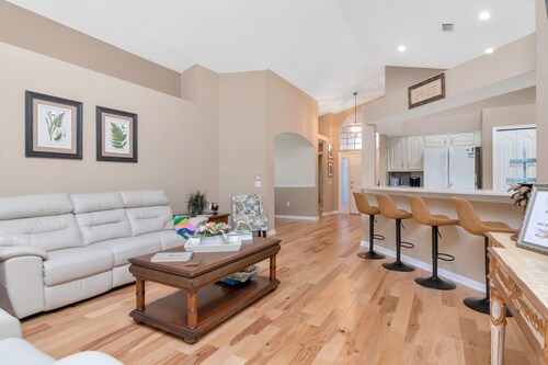 Deer Run in Wesley Chapel 4br-3ba