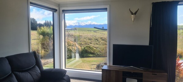 Living area - South West Country Retreat. Located just 5 minutes from Te Anau. (Te Anau)