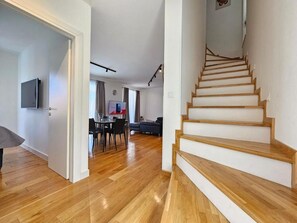 Villa, 4 Bedrooms, Accessible, Smoking | Living area