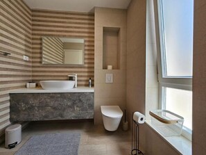 Villa, 4 habitaciones, accesible para personas con discapacidad, fumadores | Baño