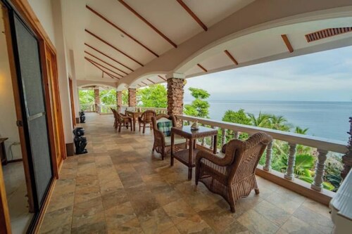 Cliffvue Homestead — West House