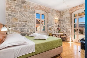 Maison, 4 chambres, fumeur, vue sur la ville | 5 chambres