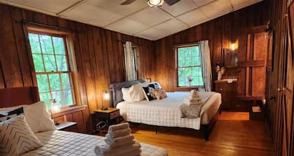 Wildrest Hotel