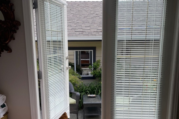 1 Schlafzimmer, BĂŒgeleisen/BĂŒgelbrett, kostenloses WLAN, BettwĂ€sche