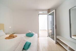 1 室のベッドルーム、アイロン / アイロン台、WiFi (無料)、ベッドシーツ