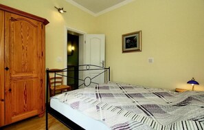 1 bedroom - 1 Bedroom Cozy Apartment In Porec (Porec)