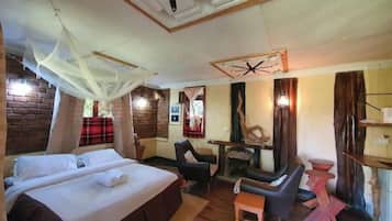 1 bedroom, internet, bed sheets