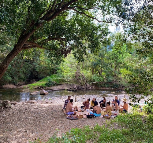 The Disco Studio - Unique Artist Escape with Swimming Hole