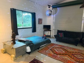 WiFi、ベッドシーツ