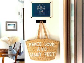 Interior - Heron Hideaway – Stylish Puget Sound Getaway with Private Beach Access (Bremerton)