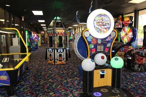 Arcade - Tuttle Orlando Villa (Kissimmee)