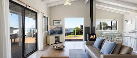 Cheminée, table de tennis de table