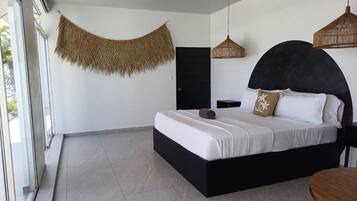 4 habitaciones, tabla de planchar con plancha, internet y ropa de cama