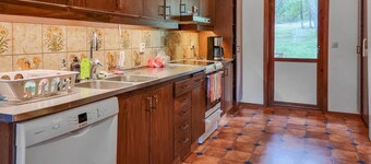 Maison confortable Ă Hestra avec WiFi