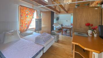 5 bedrooms