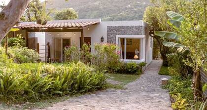 Casa Geranios Panajachel