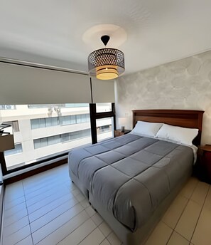 1 chambre, fer et planche à repasser, accès Internet, draps fournis