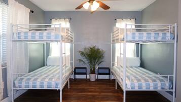 3 sovrum, strykjÀrn/strykbrÀda, wi-fi och sÀngklÀder