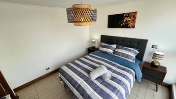 1 camera, ferro/asse da stiro, accesso a Internet, lenzuola